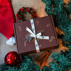 A Cozy Christmas Hamper [Eco-friendly formulations, Sustainable]