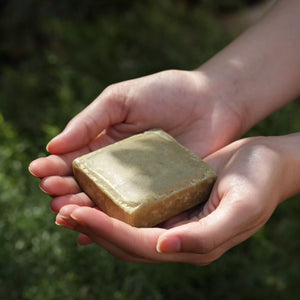 Natural vegan shampoo bar zero waste hair care product