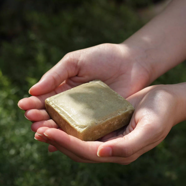 Natural vegan shampoo bar zero waste hair care product