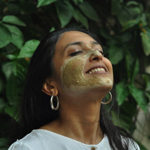 Fuller's earth clay face pack oil control glowing skin